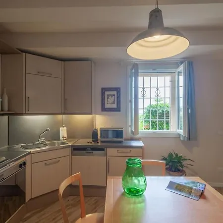 Gemuetliche Le Volte By Interhome