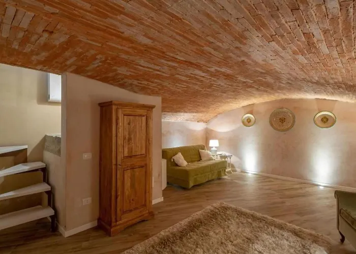 Διαμέρισμα Gemuetliche Le Volte By Interhome